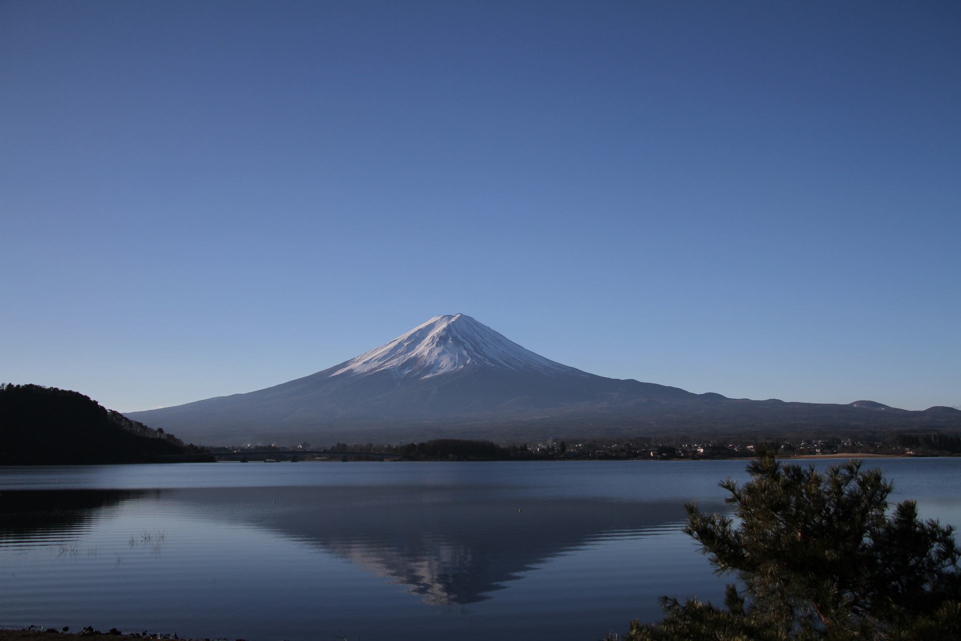 日本の風景 19年元日の富士山 壁紙19x1280 壁紙館