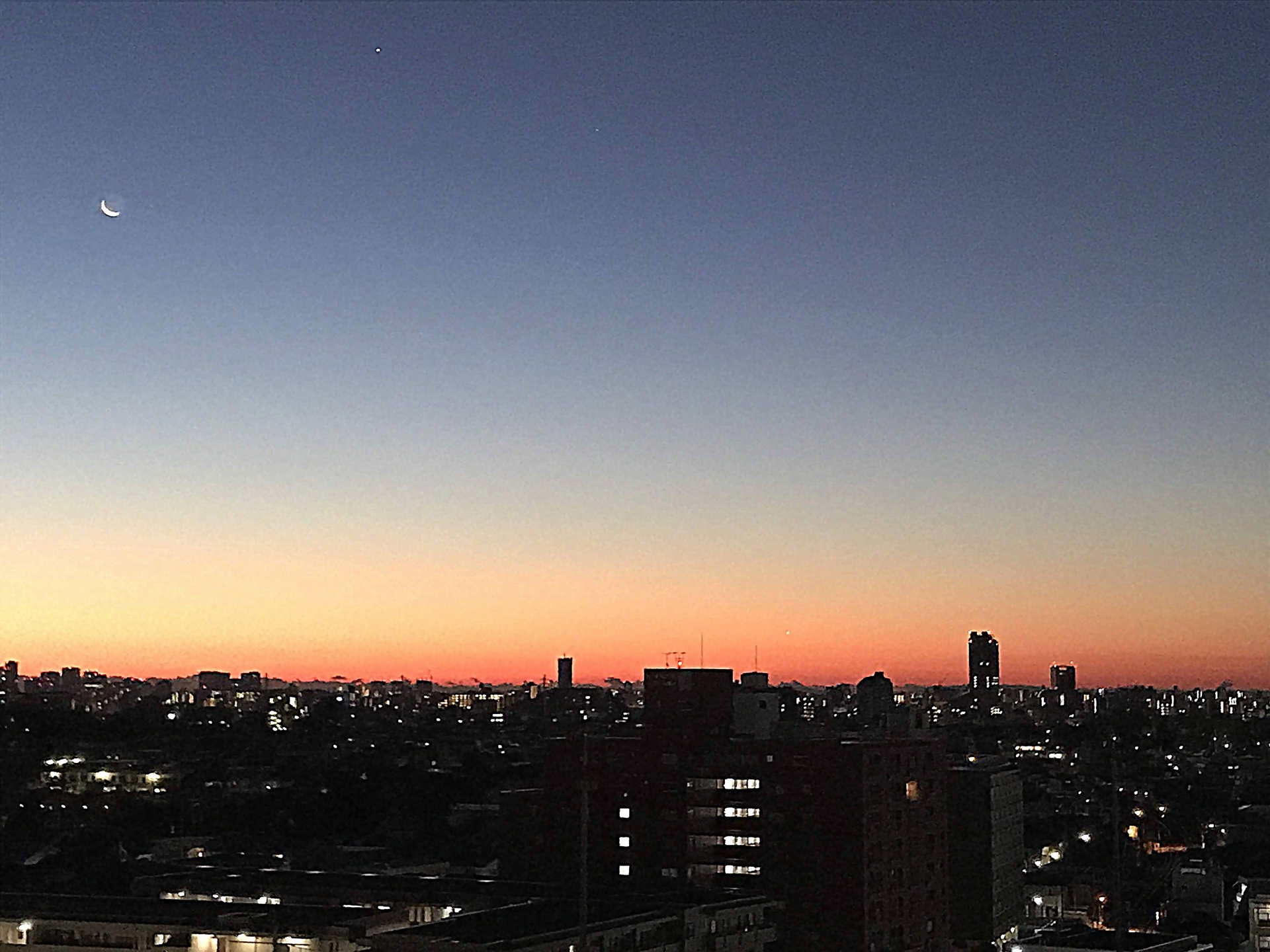 朝焼け 夕焼け 地球照と金星の朝焼け 壁紙19x1440 壁紙館