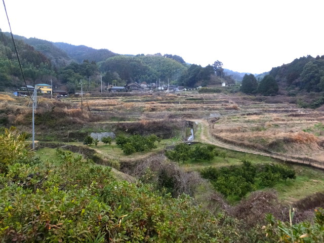 山里の冬景色