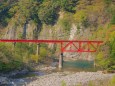西勝原の赤い鉄橋