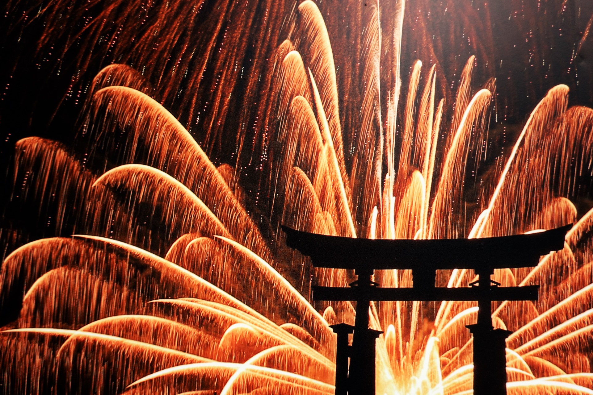 夜景 花火 イルミ 宮島水中花火 壁紙19x1280 壁紙館