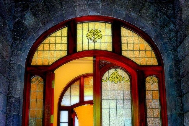 玄関のステンドグラス