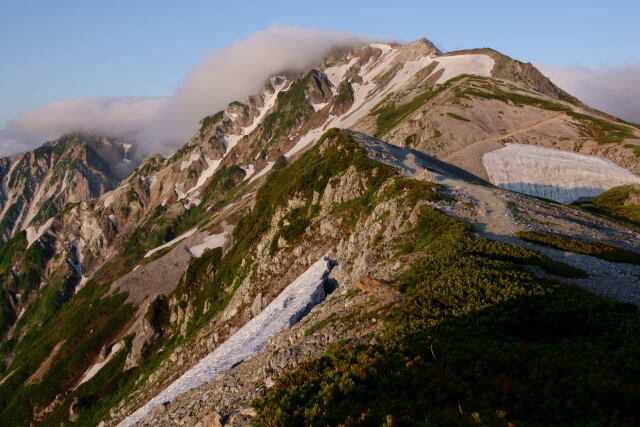 朝の白馬岳