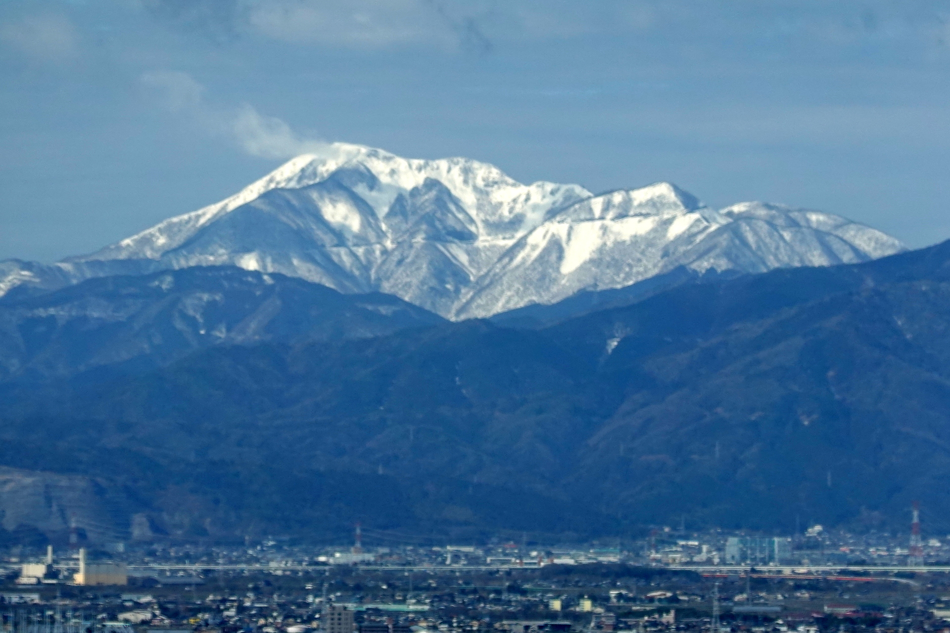 日本の風景 伊吹山の雄姿 壁紙19x1281 壁紙館