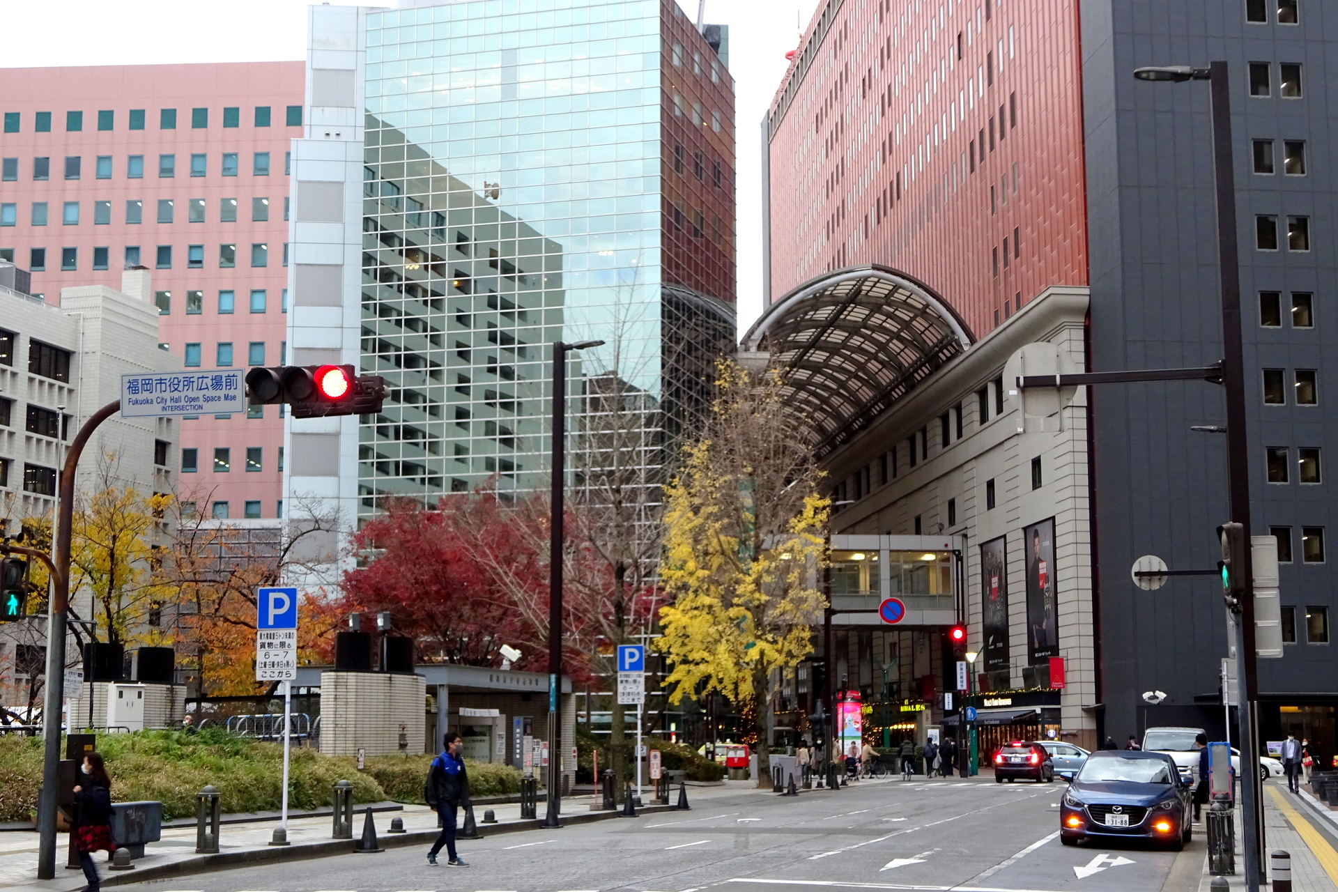 都市 街 室内 暮れの福岡天神 壁紙19x1280 壁紙館