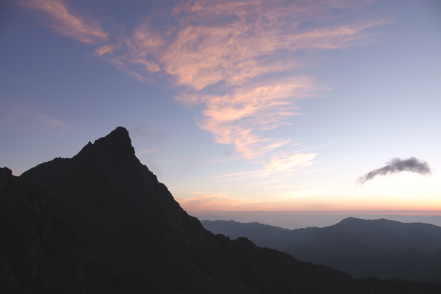 夜明け前の槍ヶ岳