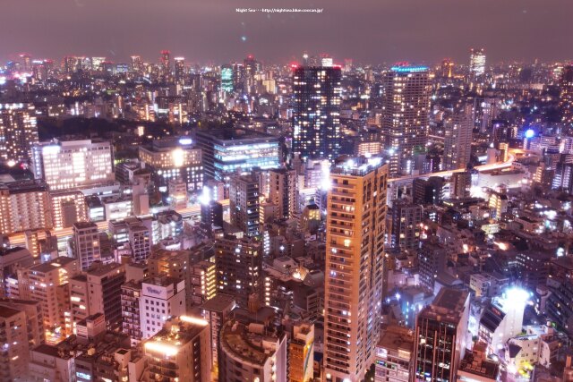 たくさんの光り