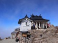 山頂の石鎚神社