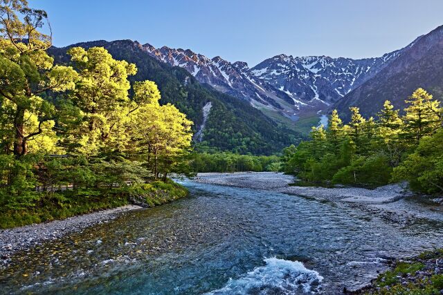 上高地、早朝の煌き