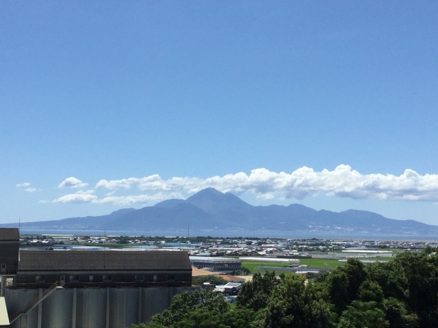 快晴の雲仙岳 遠景1