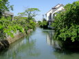 静かな新緑 川下り遊覧水路