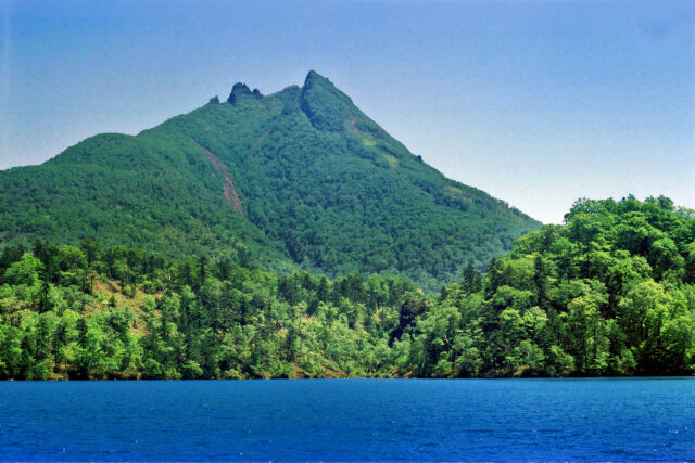 オコタンペ湖と恵庭岳～1977年