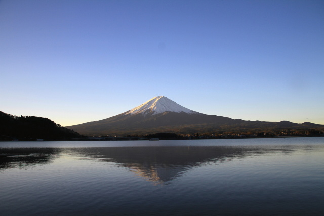 河口湖の冬景色