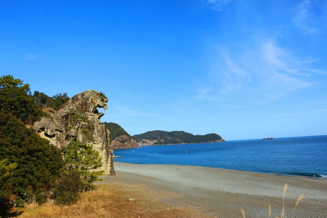 春の海