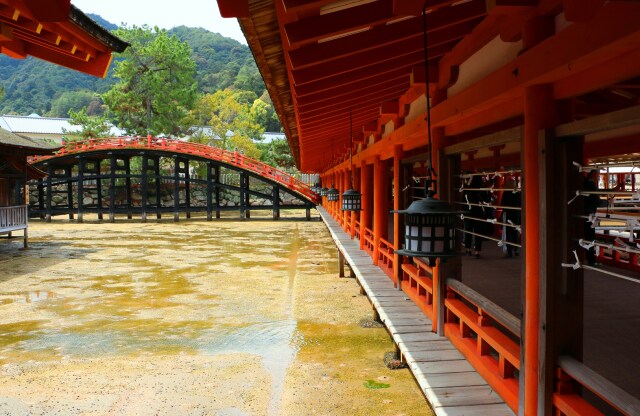 厳島神社