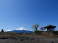 六角堂と富士山