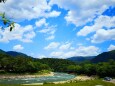春の白川郷庄川