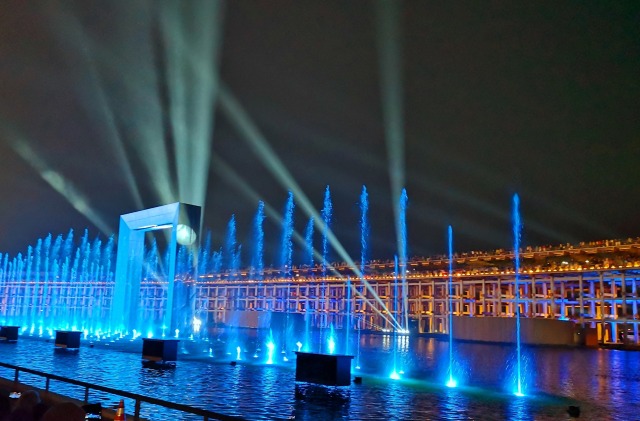 万博ナイトショー