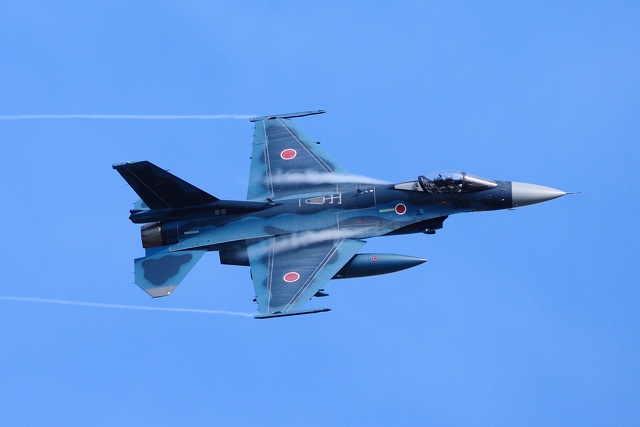 F-2A 機動飛行