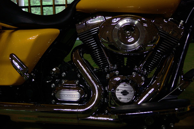 Harley-D-FLHX-SG