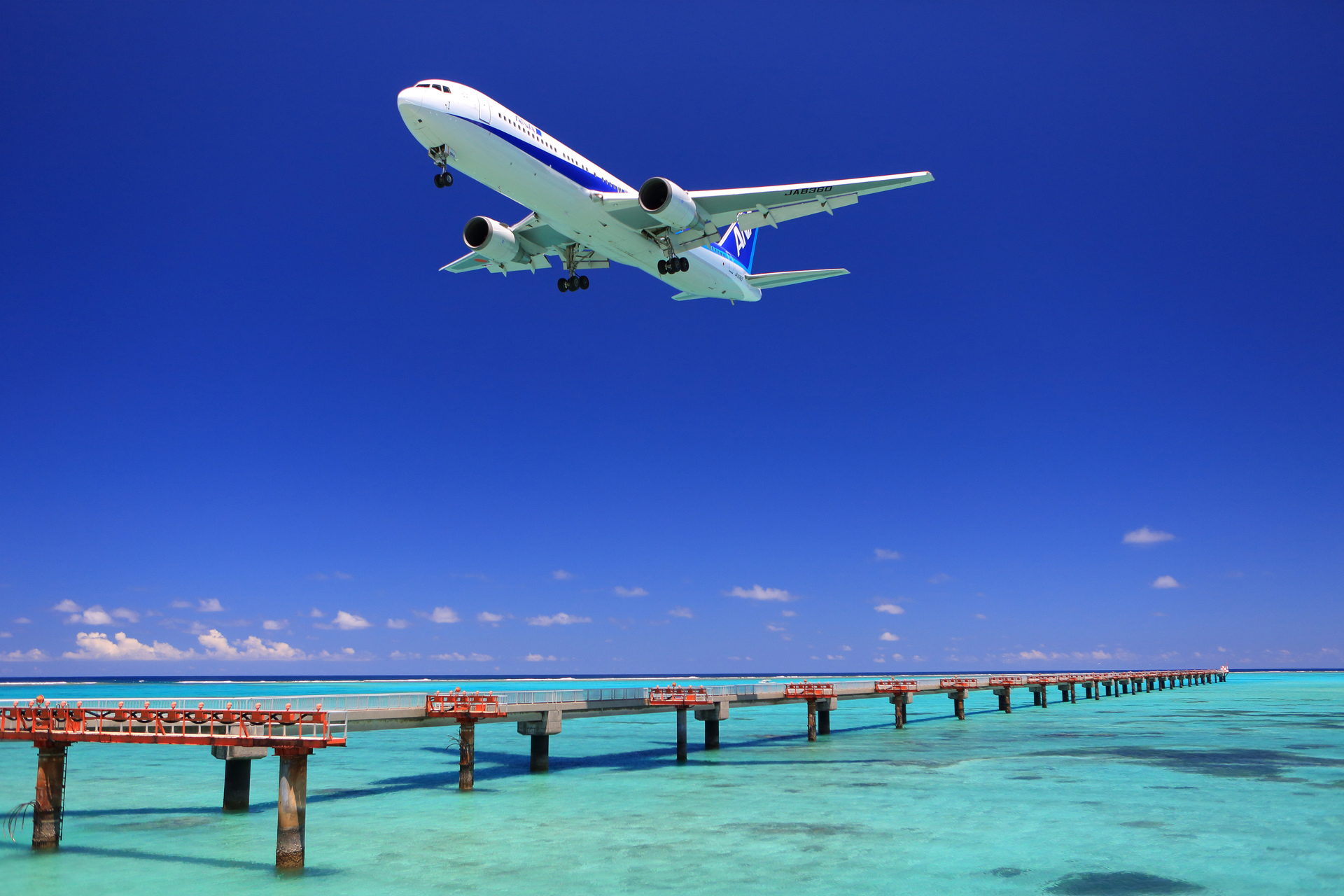 航空機 真夏の下地島 壁紙1920x1280 壁紙館