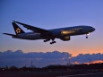 B777 Sunset Landing