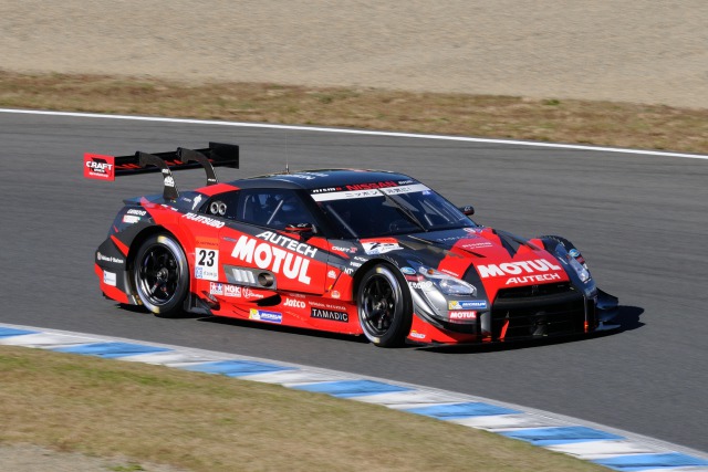 MOTUL AUTECH GT-R