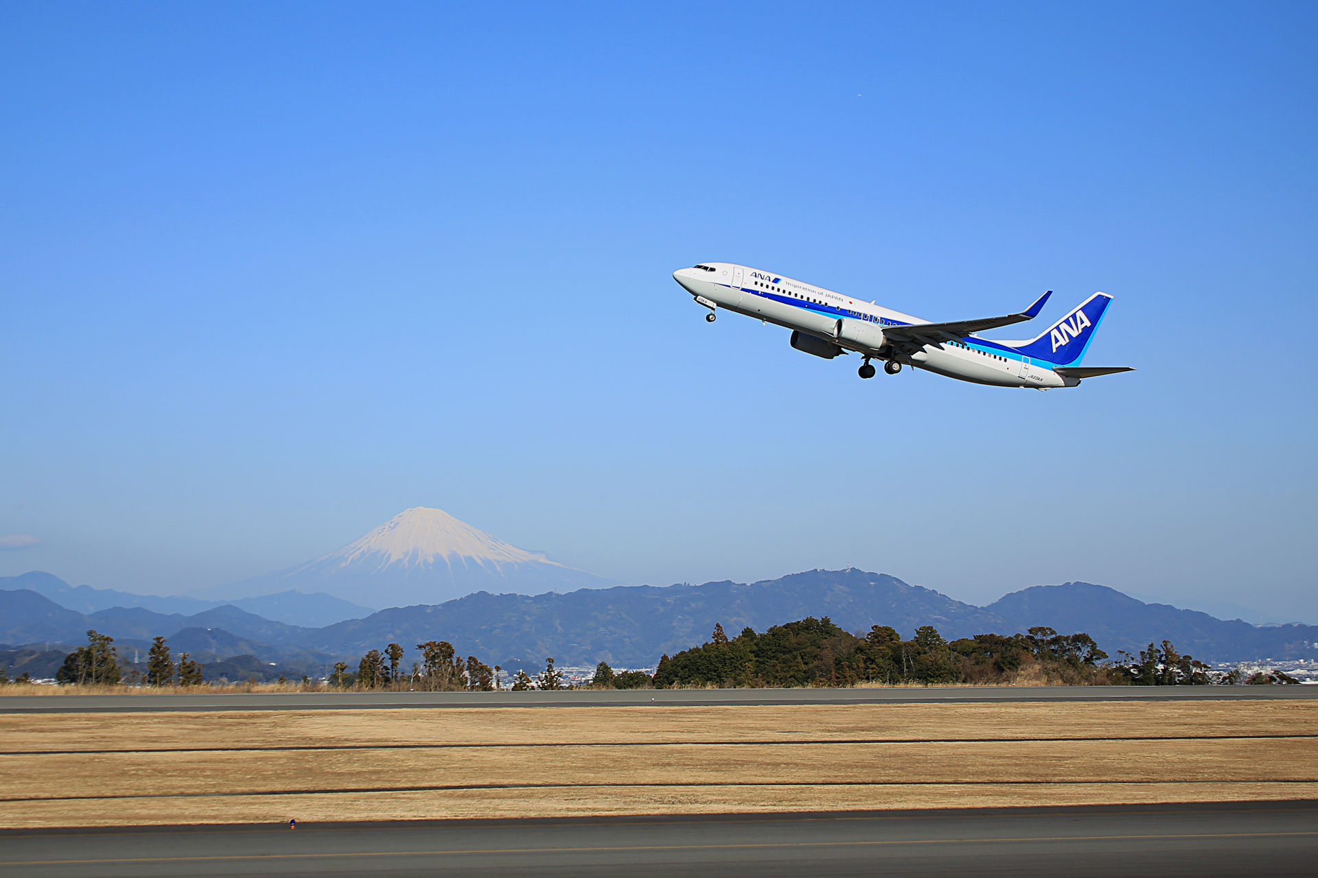 航空機 富士山静岡空港ana離陸 壁紙19x1280 壁紙館