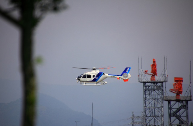 まるでリモコンヘリ