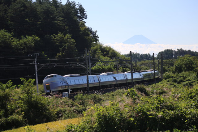 スーパーあずさ1号