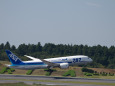 B787 JA808A