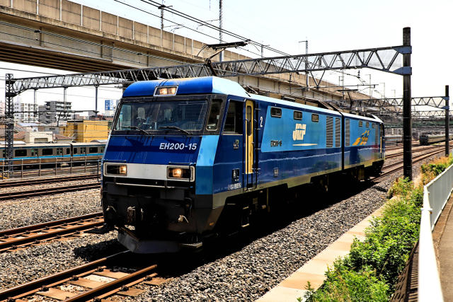 電気機関車EH200-15