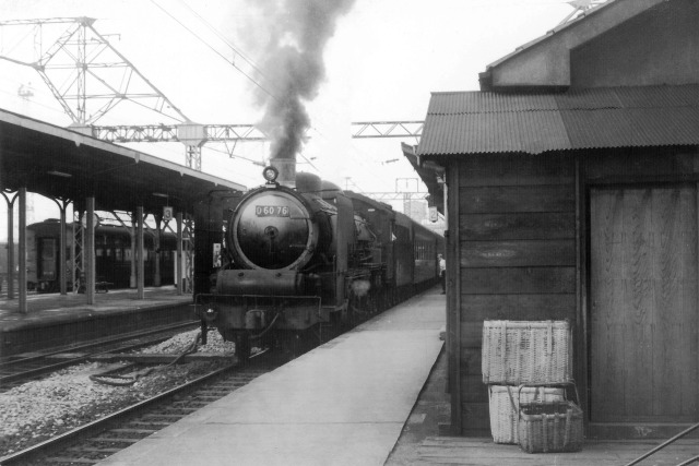 朝の郡山駅で～1963年