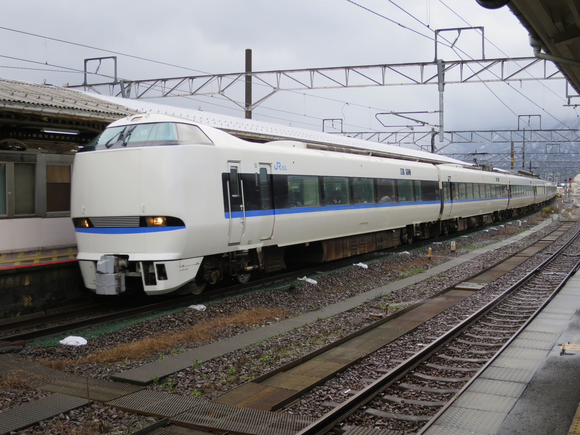 鉄道 電車 6系 サンダーバード 壁紙19x1440 壁紙館