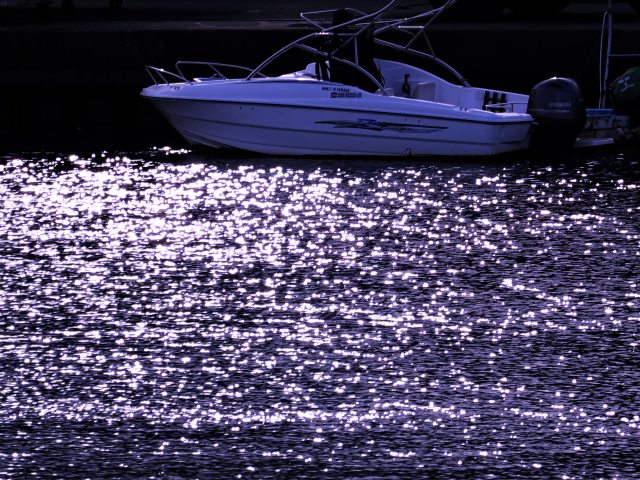 ボートと煌めき