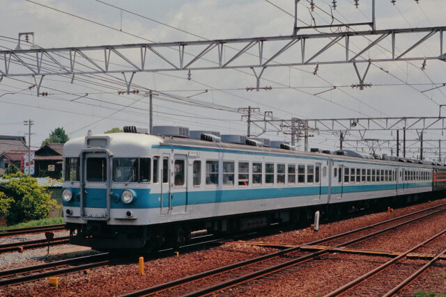 昭和の鉄道19 153系新快速色