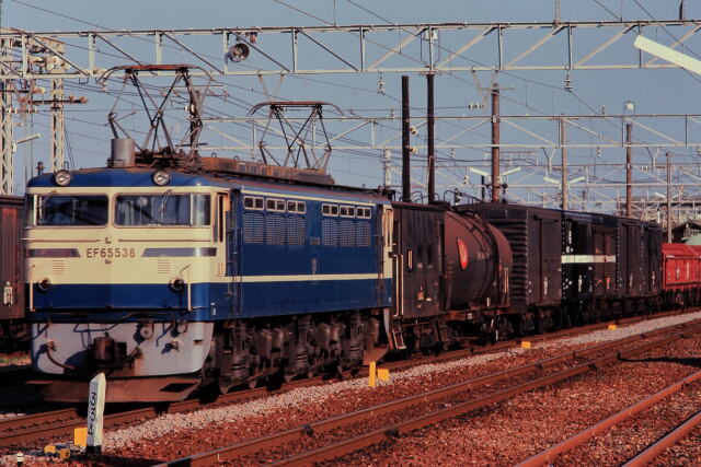 昭和の鉄道240 EF65P