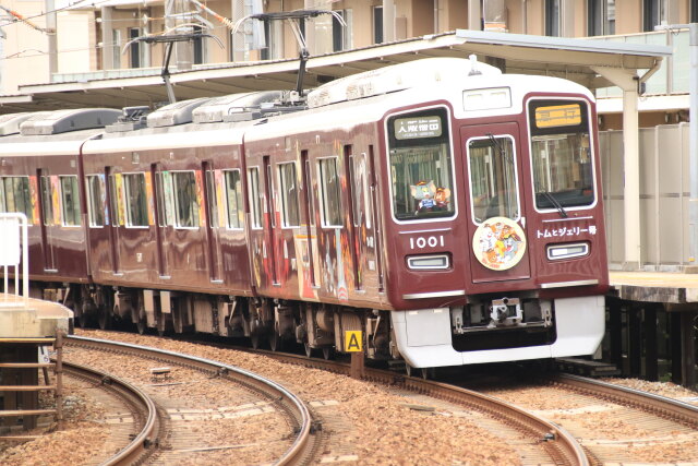 阪急電車とトム&ジェリー